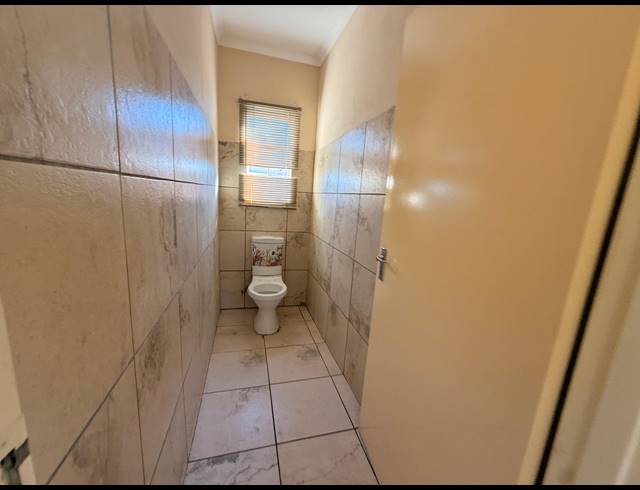 3 BEDROOM HOUSE FOR SALE IN WATERVAL EAST